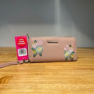 NWT Rampage Pink Pebbled Zip Close Embroidered Wristlet with Removable Strap